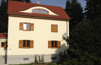 Satteldach mit Rundgaube